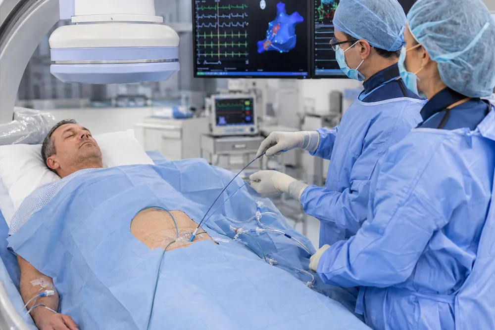 Exploration &eacute;lectrophysiologique et ablation par cath&eacute;ter pour traiter un trouble du rythme cardiaque